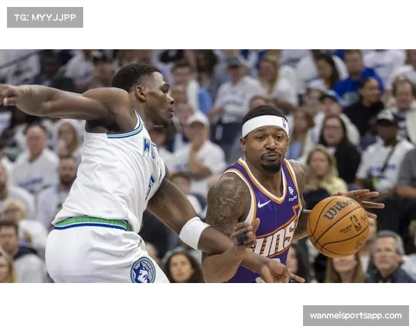 爱德华兹近五场40+得分场次达10次 个人火力持续输出